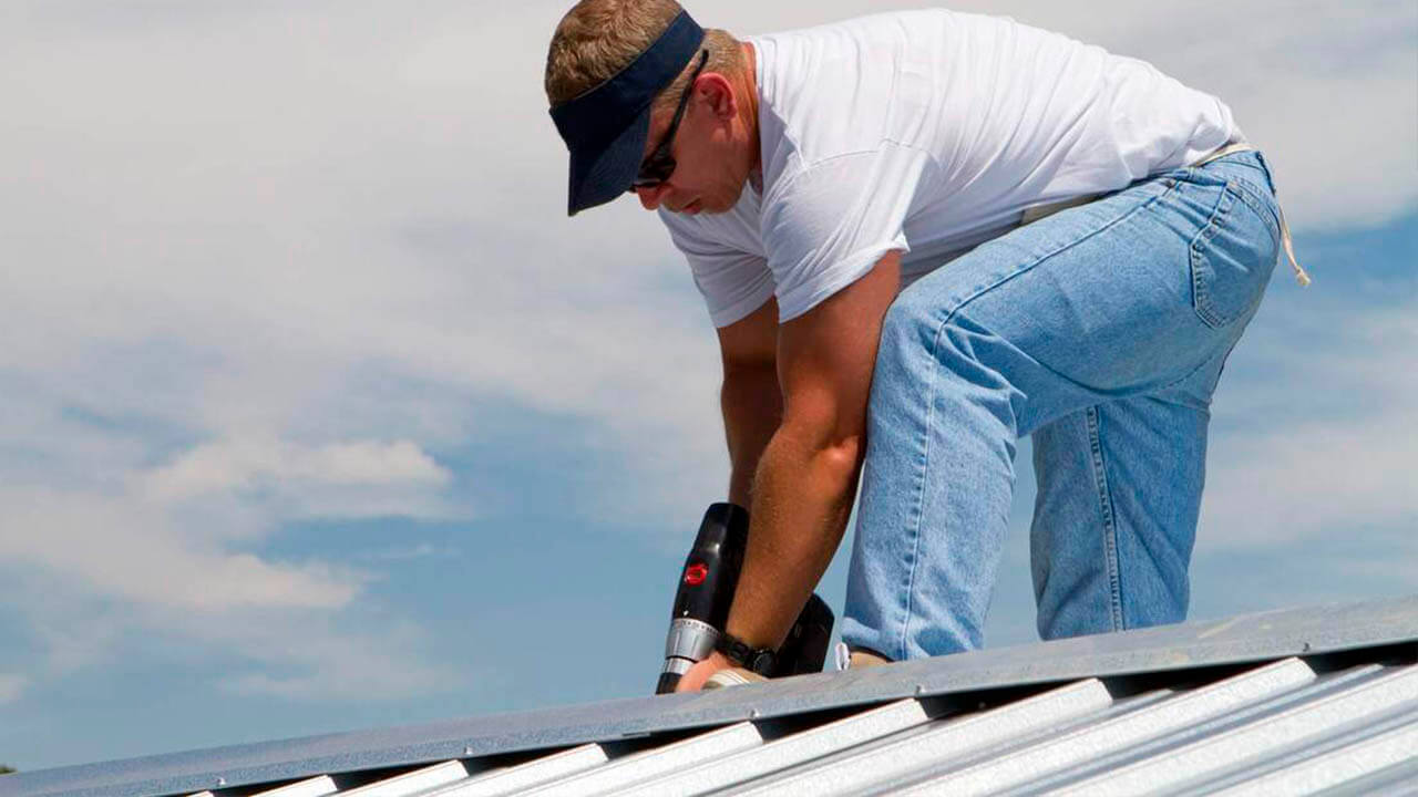 Metal Roof Maintenance